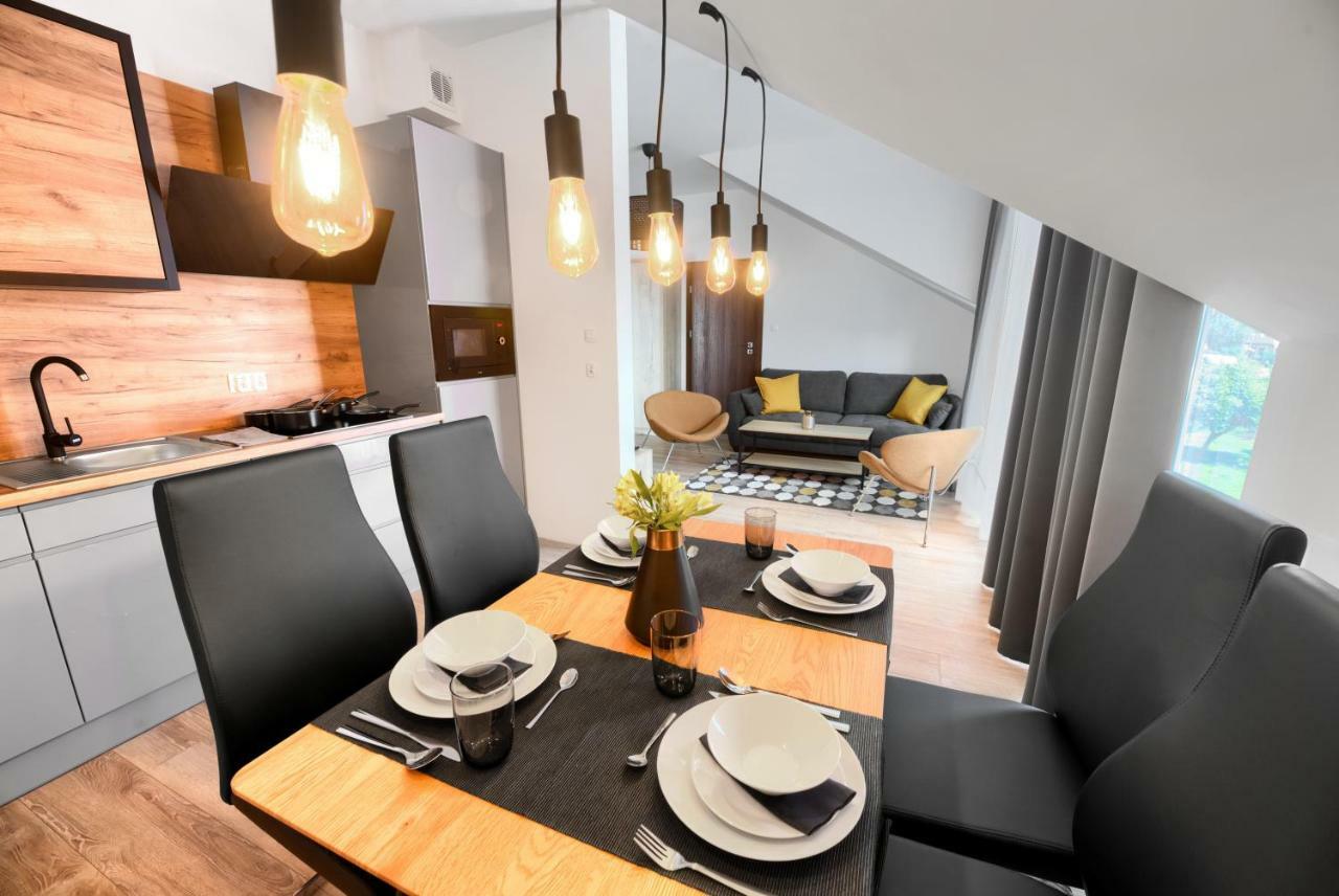 Coffee Apartment *